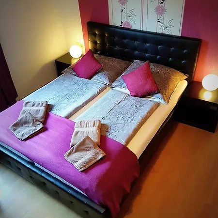 Penzion Apartmenthaus 3*