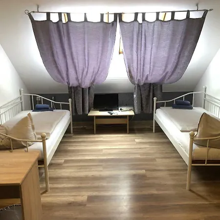 Apartmenthaus Penzion 3*