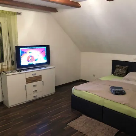 Apartmenthaus Гостевой дом 3*