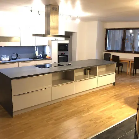 Apartmenthaus Penzion 3*